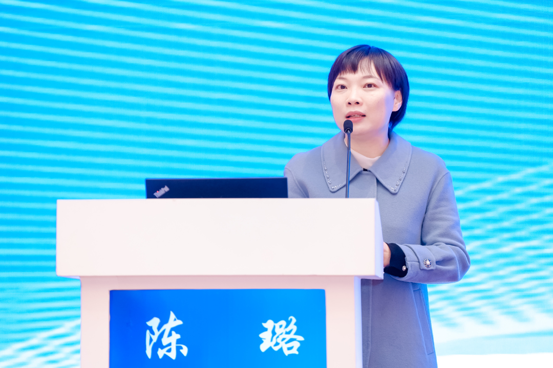 汇聚专业医学学术知识,提供线上线下整体解决方案