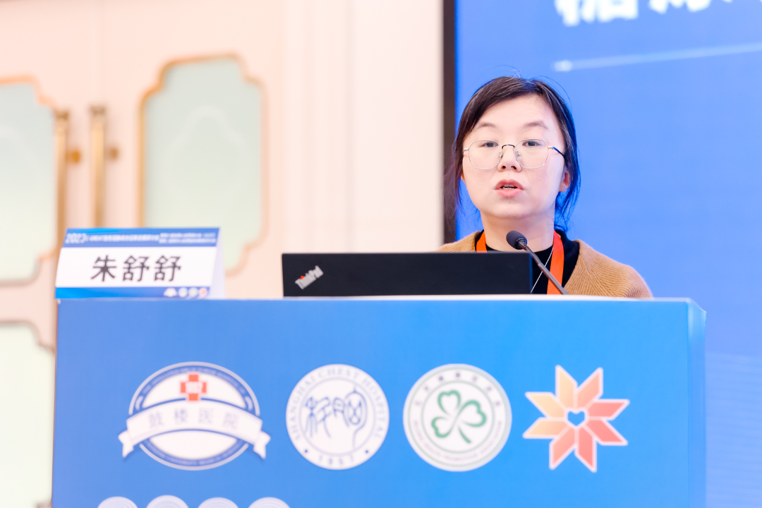 汇聚专业医学学术知识,提供线上线下整体解决方案
