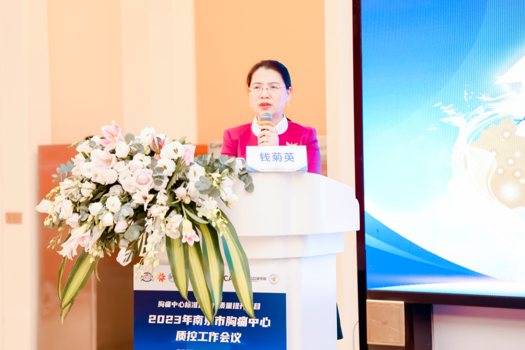 汇聚专业医学学术知识,提供线上线下整体解决方案