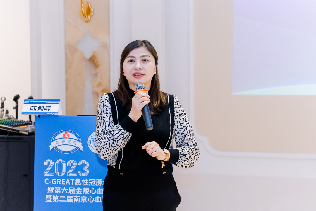 汇聚专业医学学术知识,提供线上线下整体解决方案