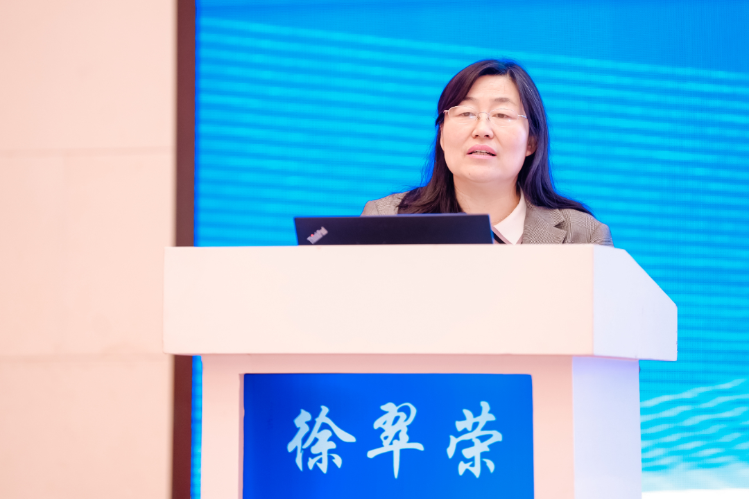 汇聚专业医学学术知识,提供线上线下整体解决方案