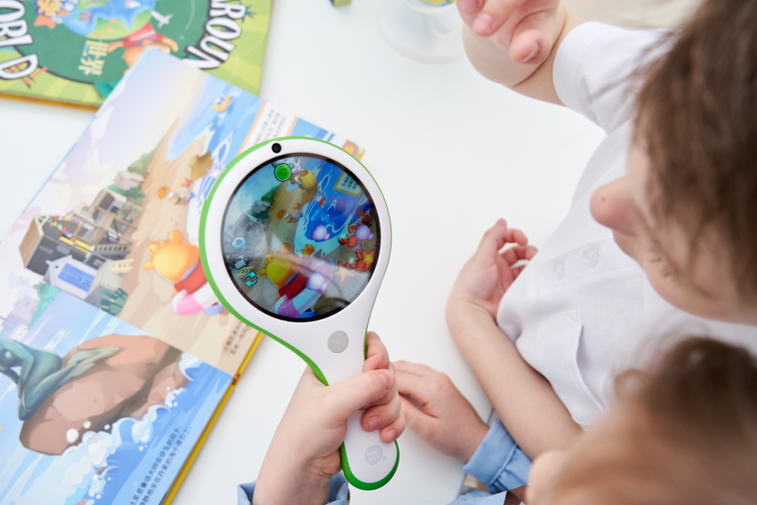 小熊尼奥荣获2023家庭消费信赖幼教产品领先品牌