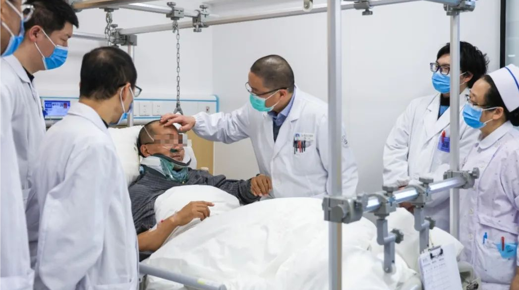 纤支镜什么品牌好一科一技一品牌 ｜ 重症医学科：纤支镜直视下经皮牛角扩张气管切开术_https://www.jmylbn.com_新闻资讯_第29张