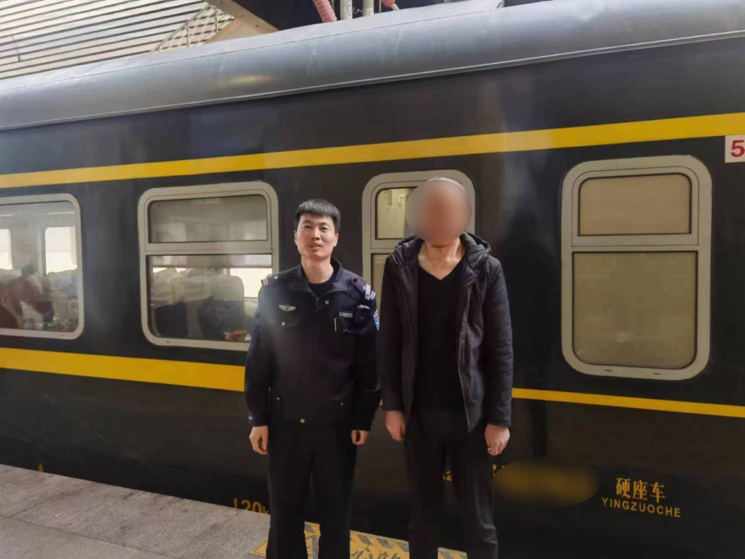 清明节假期期间,房山分局石楼派出所的民警,辅警在工作中就遇到这样一