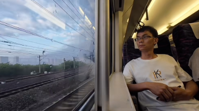 张雪峰：唐尚珺有流量，找工作难度不大