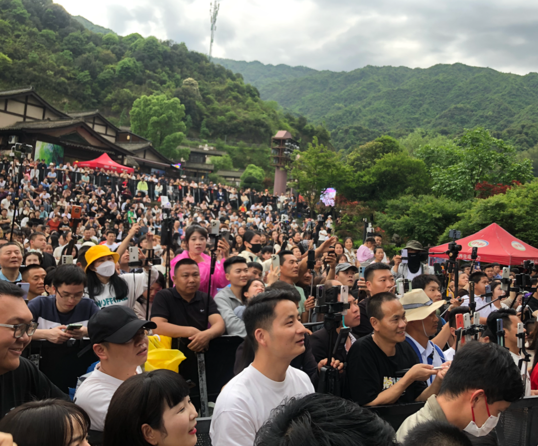 记者亲身体验“王婆说媒”：她很亲切，真的想帮我找个合适对象