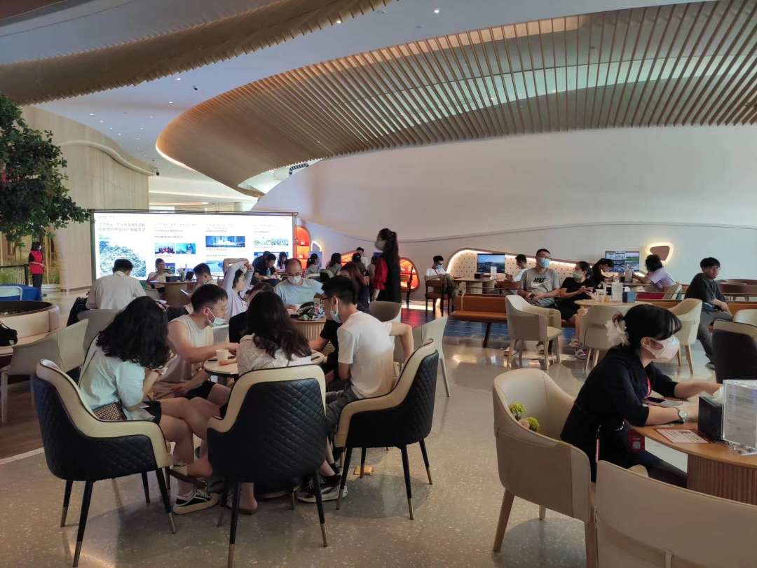 直降38万！送15年物管费…国庆广州超30盘炸场！