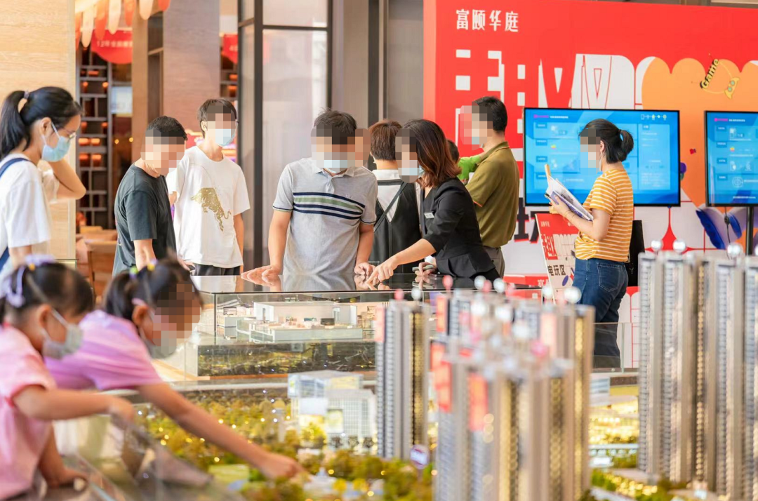 直降38万！送15年物管费…国庆广州超30盘炸场！