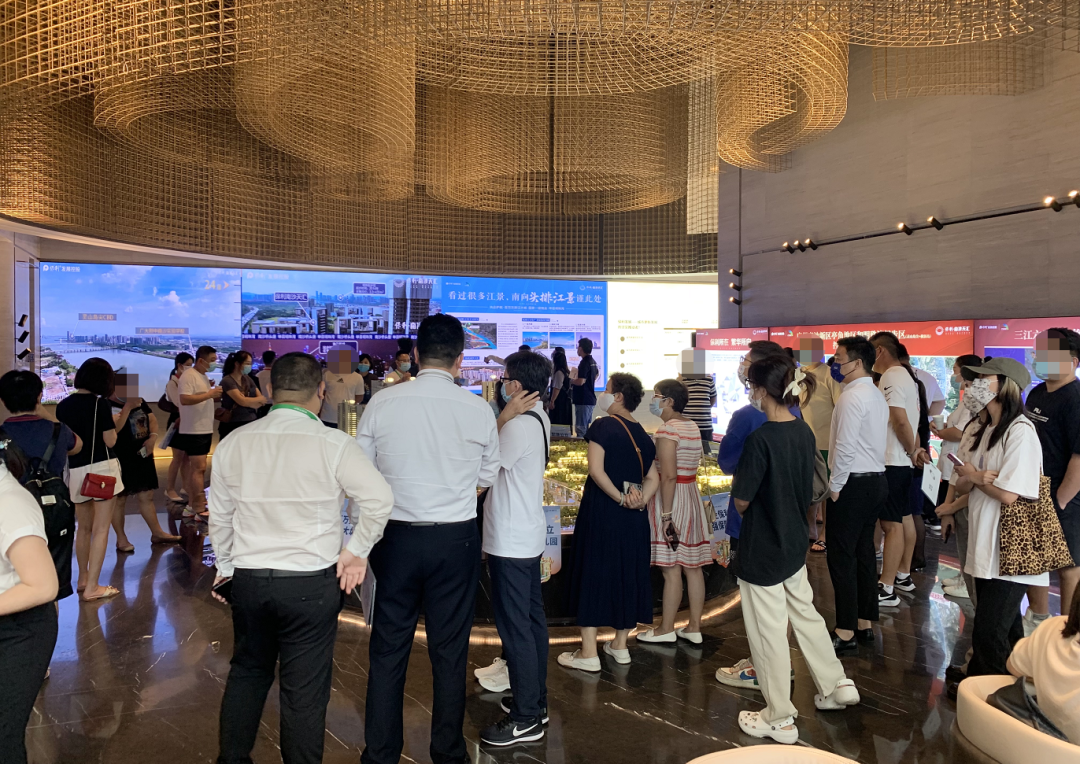 直降38万！送15年物管费…国庆广州超30盘炸场！