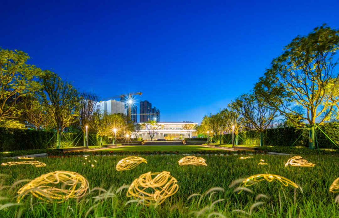 央妈放水、入户松绑...楼市筑底期，请收好这份小抄！