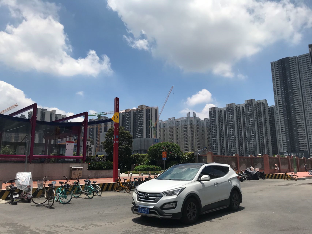 身价过亿！冼村有村民选房700平，隔壁小区20万/平！