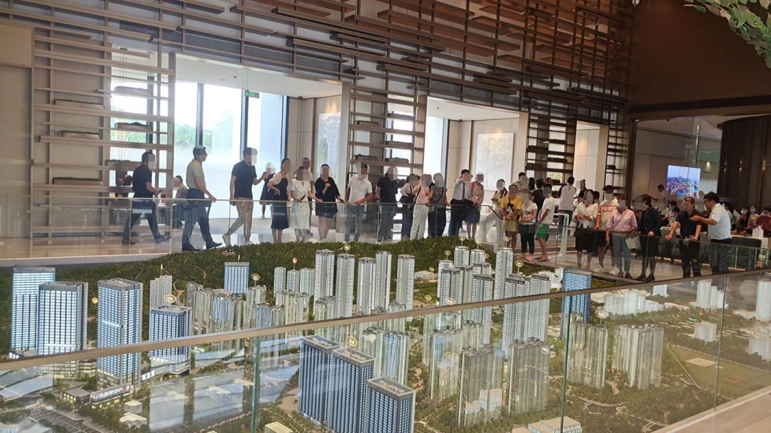 有盘到访1500+，有盘卖2亿！金九广州20盘杀疯了！
