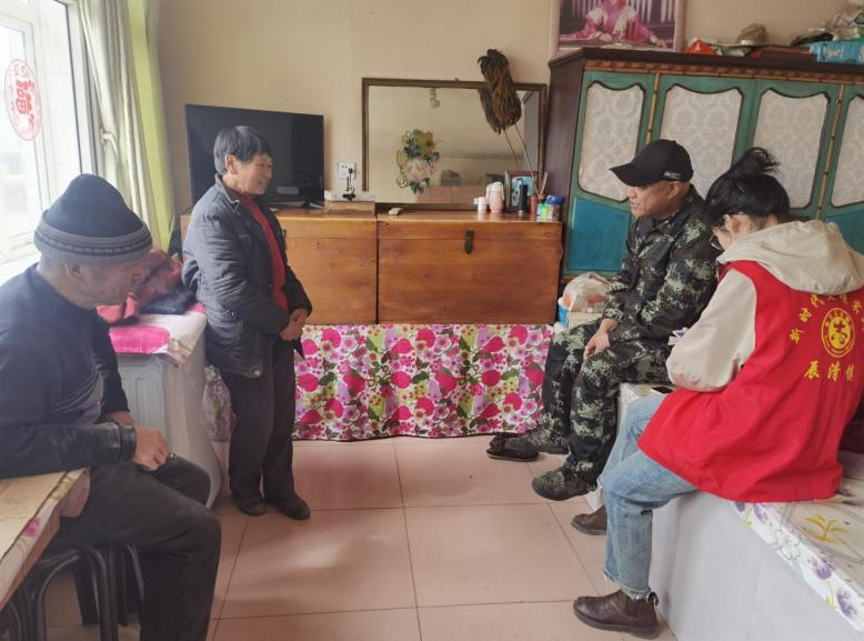 孙吴县辰清镇开展扫黄打非进基层宣传活动