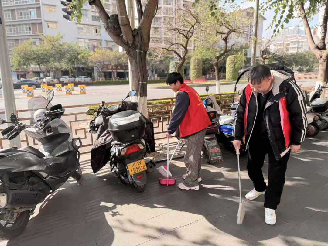 为何西昌市众多单位部门和街道社区志愿者在1月30日开展周五卫生大扫除志愿服务活动？插图38