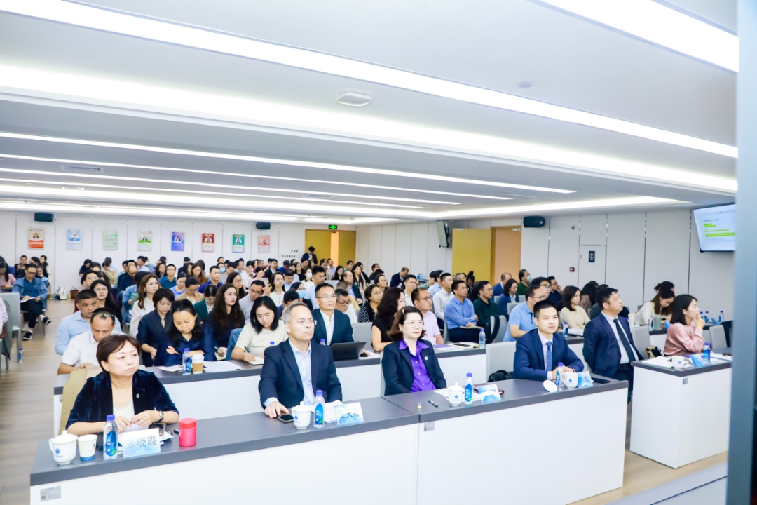 董事长应邀参加建设工程质量纠纷研讨会并作主题发言(图3)