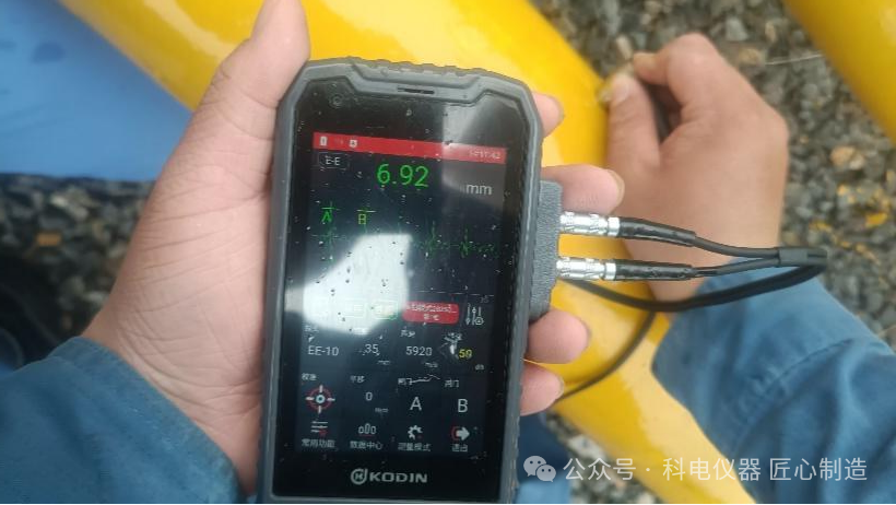 测厚仪器国产机型与进口机型的功能对比