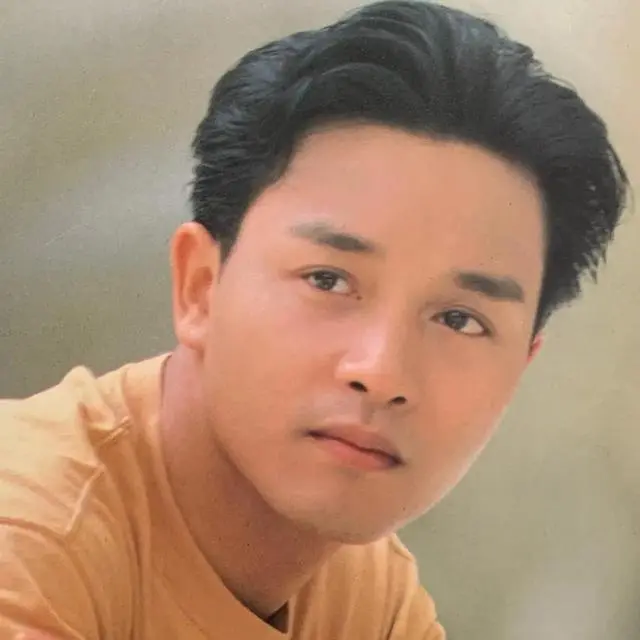 春天该很好你倘若在场丨哥哥张国荣头像