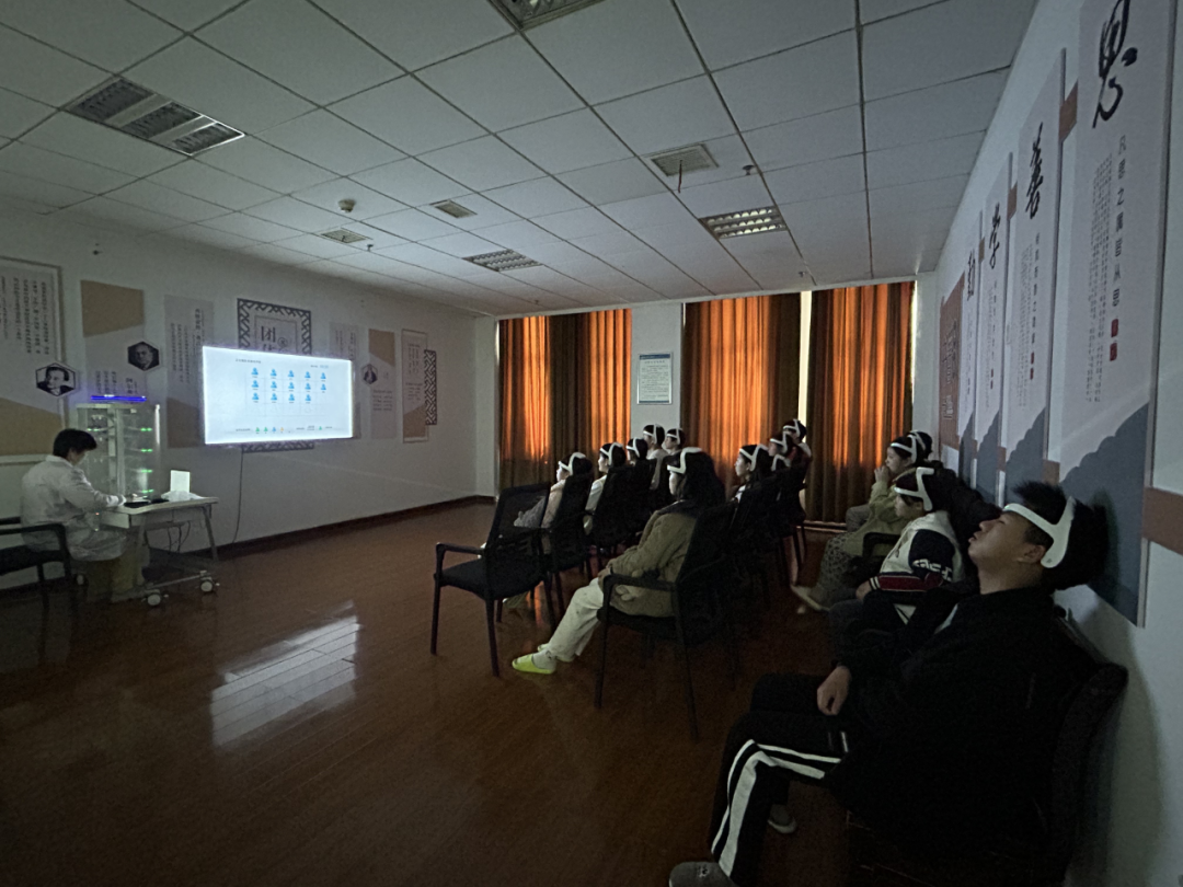 脑电治疗是什么脑电生物反馈治疗：开启心理健康与神经调控的新篇章_https://www.jmylbn.com_新闻资讯_第1张