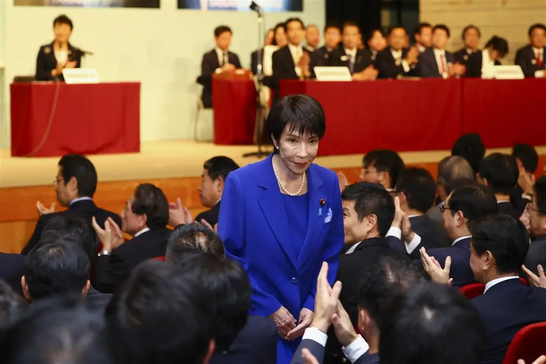 高市早苗将就参拜靖国神社作出回应,公明党敲警钟：高市早苗若参拜靖国神社，联合政府..