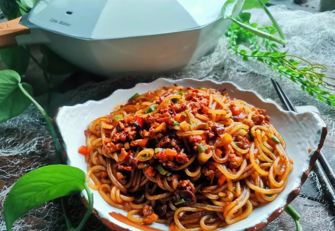 蚂蚁上树材料 做蚂蚁上树，注意好这2步，不沾锅不起坨，一盘不够吃！