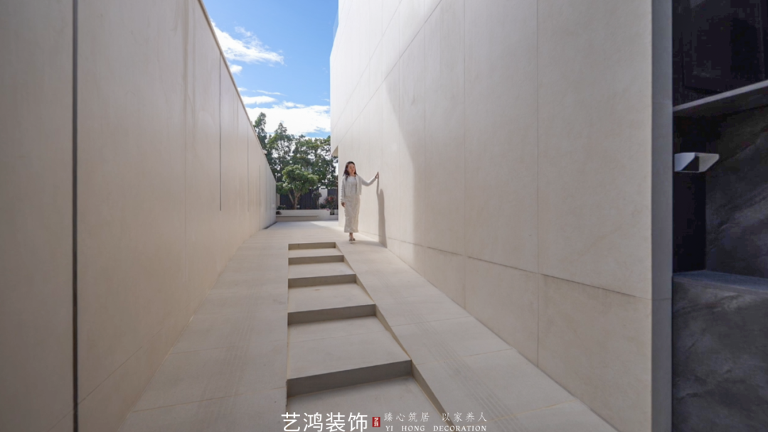 “山有小口，仿佛若有光”丨珠江边2000㎡极简别墅(图12)