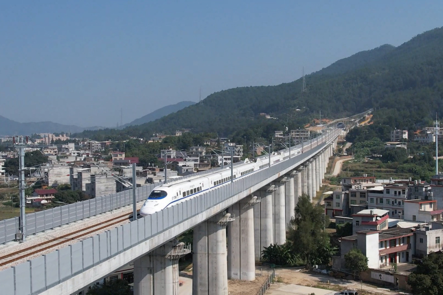 龙龙高铁龙岩至武平段开始按图行车试验