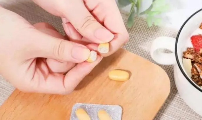 BE药片治什么作用女子把药片掰开吃致昏迷！这些药用法错了要出事……_https://www.jmylbn.com_新闻资讯_第5张