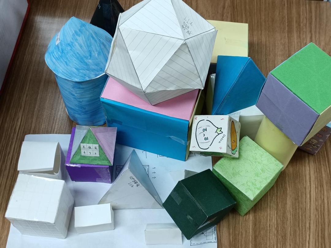 我动手我探索我发现衡阳市外国语学校初一数学学科立体图形教具制作