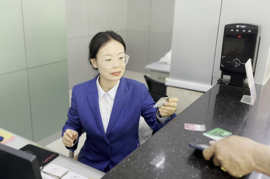 收藏!最新公交ic卡发售网点及营业时间