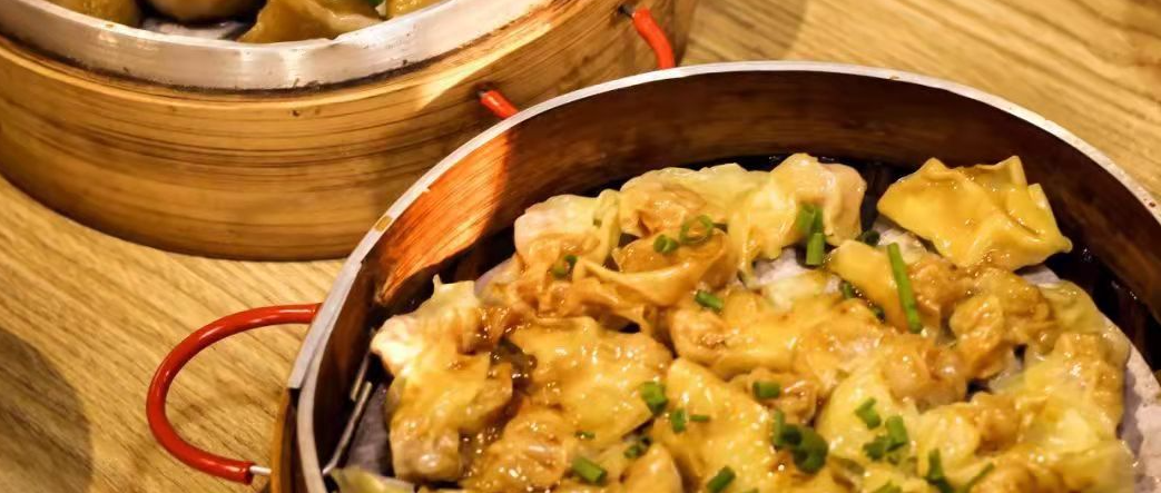 这条高铁终于开了，这个隐世小城的美食也要火了！