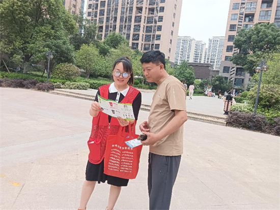 燕山乡姜桥社区开展垃圾分类宣传活动