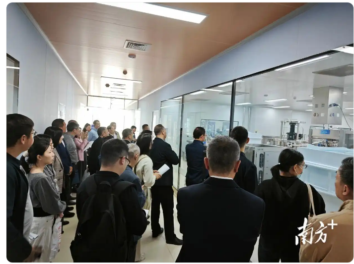 2024年12月4日，“百企百院粤医行”系列活动之首场医院进企业广州专场举办。