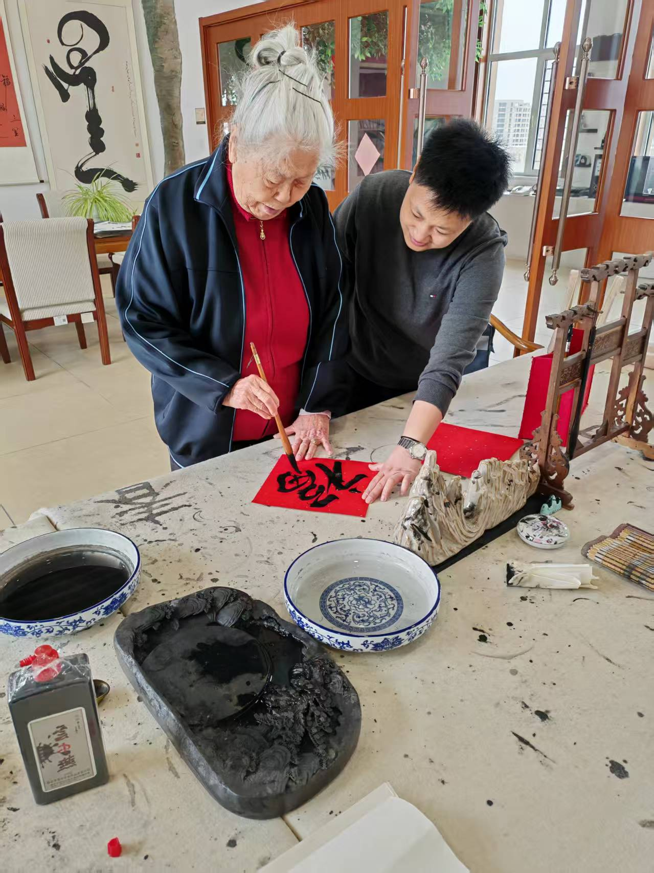 内蒙古文联开展学雷锋纪念日主题活动 第5张
