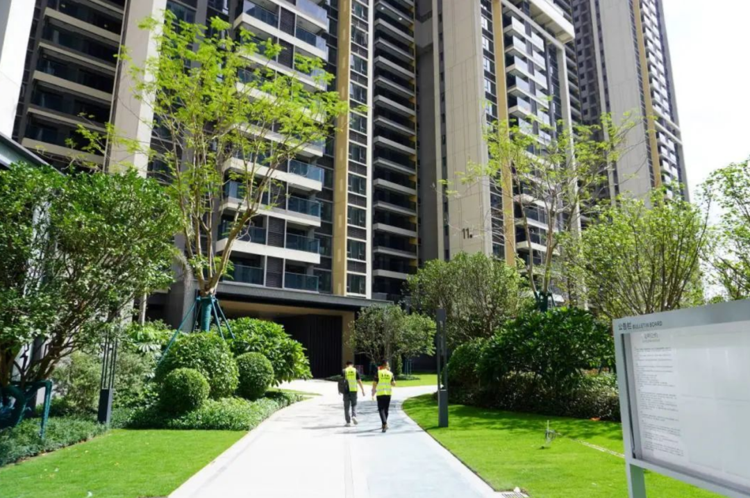 番禺亚运城天珑6-13栋、天逸9栋9月集中交付