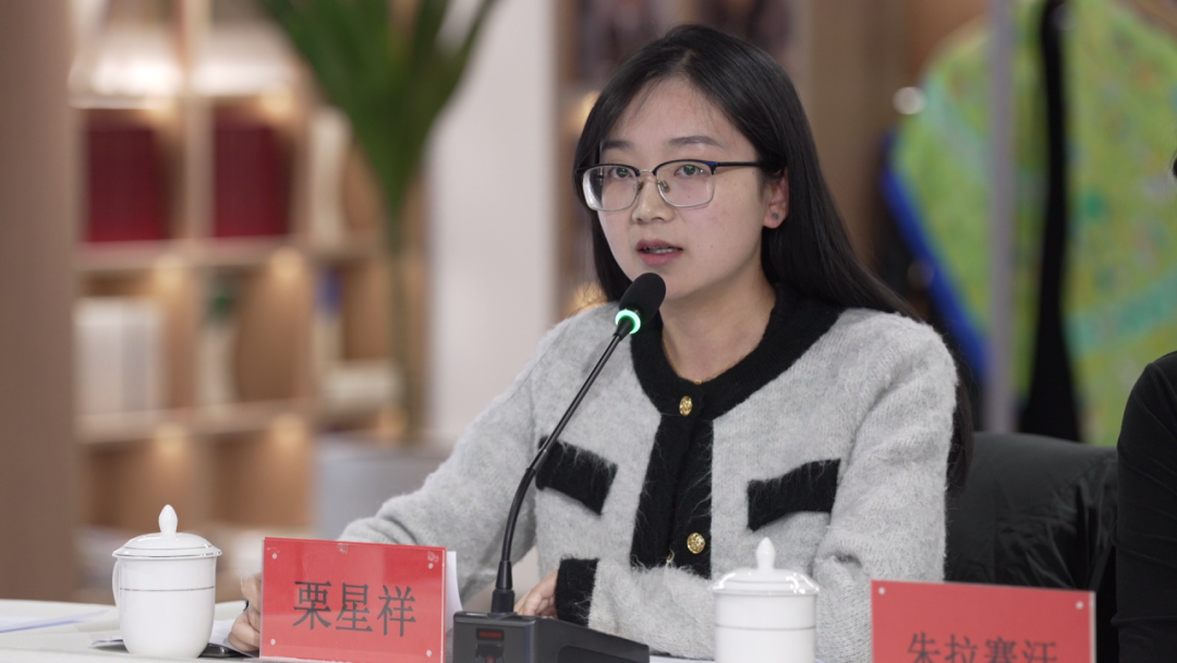 第十三届“骏马奖”内蒙古获奖作家翻译家座谈交流会在呼和浩特举办 第15张