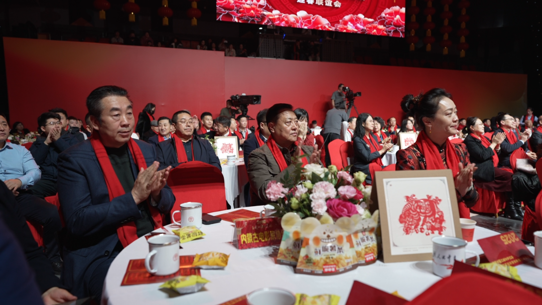 图集 | “春暖北疆百花开”文艺工作者们到“家”啦！ 第20张