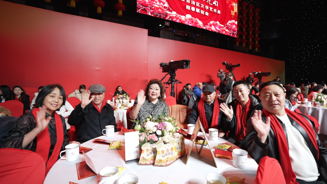 图集 | “春暖北疆百花开”文艺工作者们到“家”啦！ 第22张