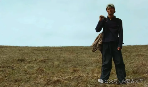 北师大硕士在内蒙古沙漠种地！他的故事登上《人民文学》 第7张