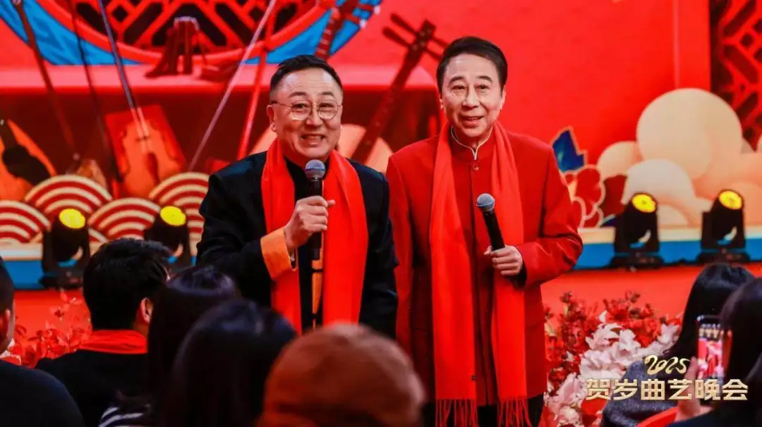 文艺评论 | 守正是创新的基石——赏总台戏曲频道“2025贺岁曲艺晚会”的思考 第4张