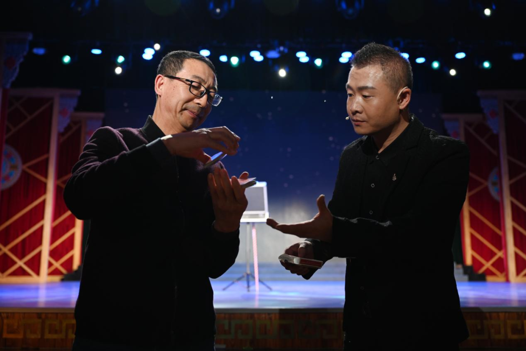 青城礼赞英雄 重阳情暖功勋——“强基工程”文艺慰问盛典荣献军休干部 第20张