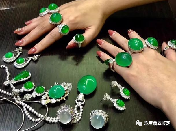 经常玩翡翠的你，真的了解“翡翠”吗？