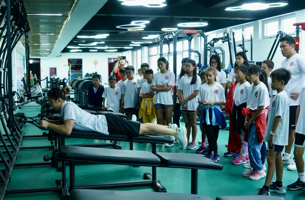 【新华社发文】远行中国，这支新加坡游泳队有这些收获