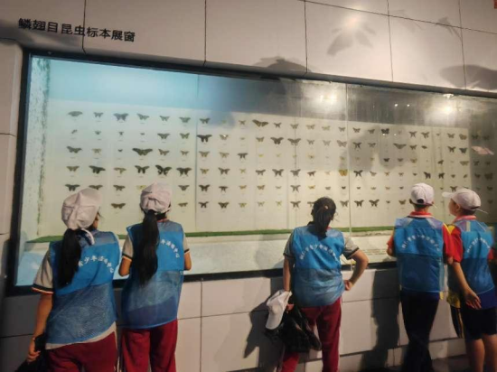 铜仁市开展“茅台王子·致敬奋斗”——贵州希望工程升级版“壮苗计划”研学活动