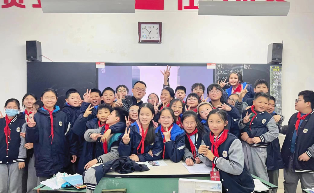 宜宾东辰2024新初一拟任班导介绍三