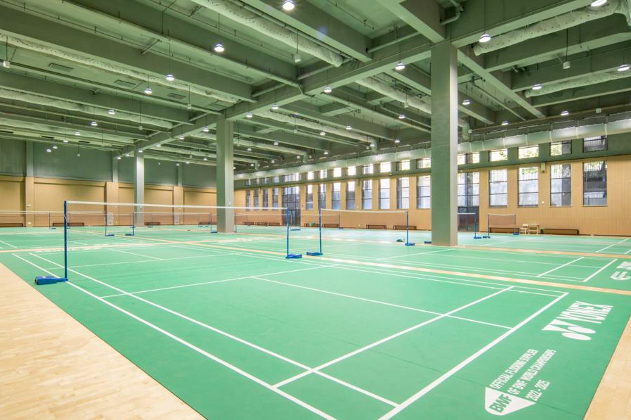 广东实验中学 校园环境 羽毛球馆