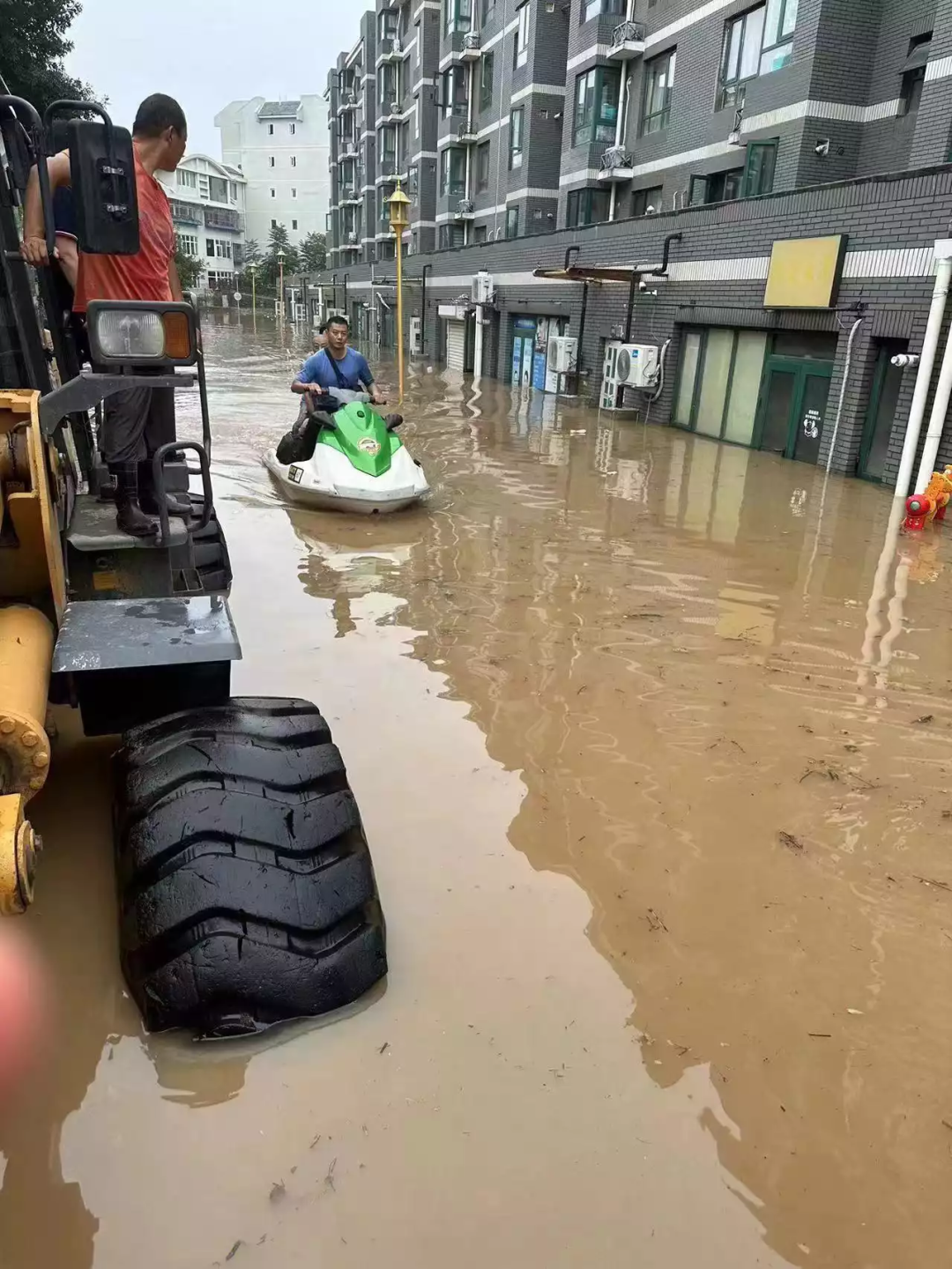 特别报道暴雨突袭72小时华北实录