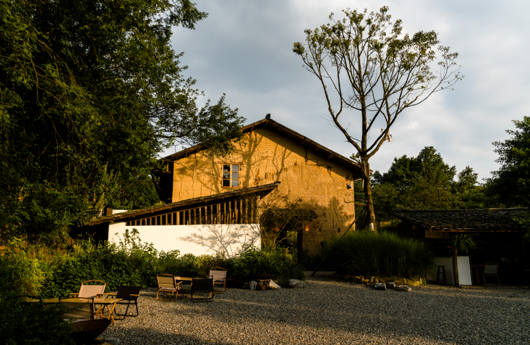 来圣灯山这处营地,"森"呼吸