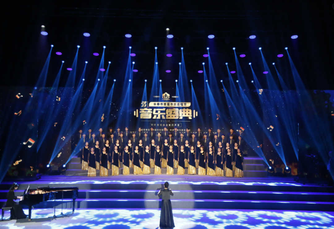 最春风合唱团亮相他们来自吉林艺术学院