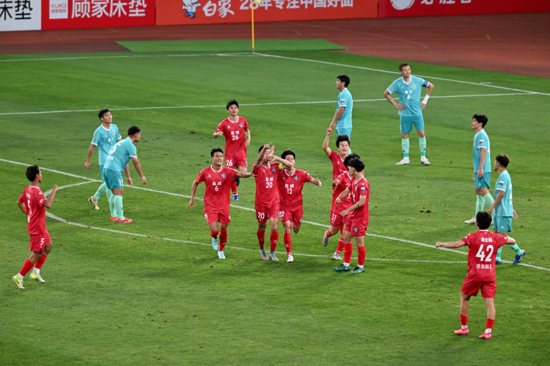 盐城2-0战胜镇江