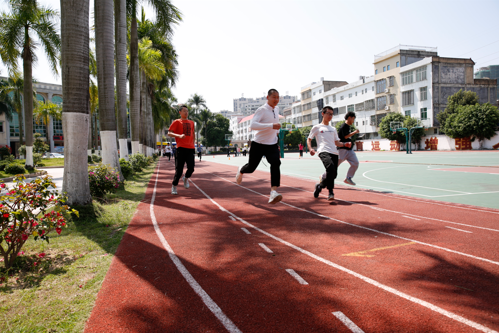 魅力校园行一起向未来棉湖镇实验学校